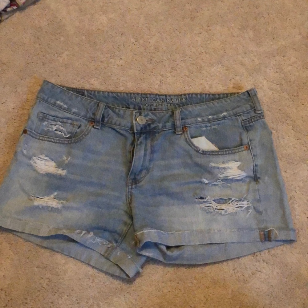 american eagle size 14 ripped jean shorts